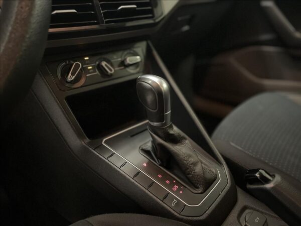 VOLKSWAGEN POLO 1.0 200 TSI COMFORTLINE AUTOMÁTICO 2019/2020