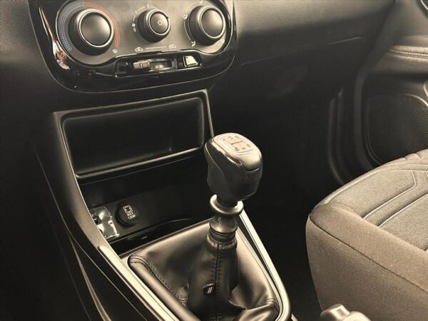 FIAT STRADA 1.3 FIREFLY FLEX VOLCANO CD MANUAL 2025/2025