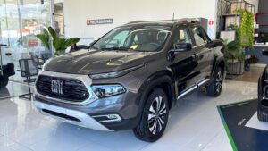 FIAT TORO 1.3 TURBO 270 FLEX VOLCANO AT6 2025/2025