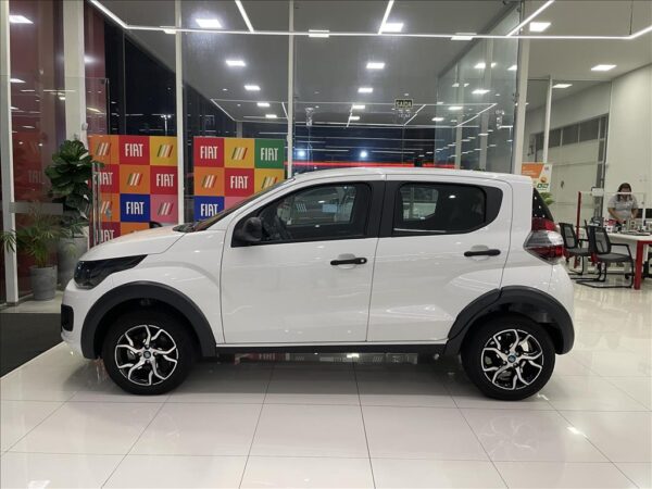 FIAT MOBI 1.0 EVO FLEX LIKE. MANUAL 2022/2023