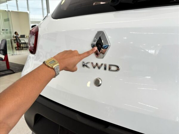 RENAULT KWID 1.0 12V SCE FLEX OUTSIDER MANUAL 2022/2023