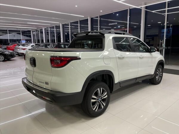 FIAT TORO 1.3 TURBO 270 FLEX FREEDOM AT6 2024/2025