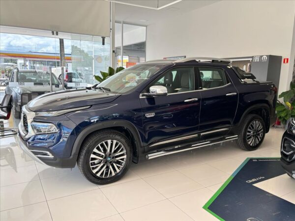 FIAT TORO 2.0 16V TURBO DIESEL RANCH 4WD AT9 2024/2025