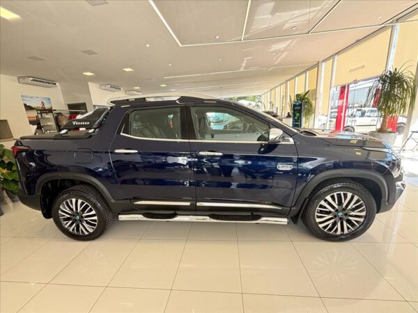 FIAT TORO 2.0 16V TURBO DIESEL RANCH 4WD AT9 2024/2025