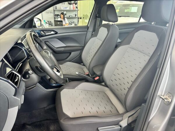 VOLKSWAGEN T-CROSS 1.0 200 TSI TOTAL FLEX COMFORTLINE AUTOMÁTICO 2023/2024