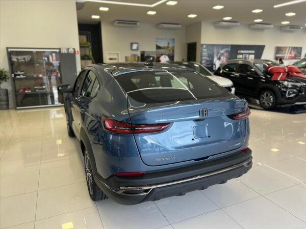 FIAT FASTBACK 1.0 TURBO 200 HYBRID IMPETUS CVT 2025/2025