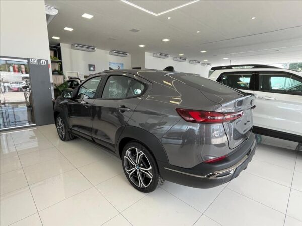 FIAT FASTBACK 1.0 TURBO 200 HYBRID IMPETUS CVT 2025/2025