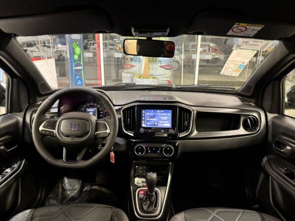 FIAT STRADA 1.3 FIREFLY FLEX VOLCANO CD CVT 2025/2025