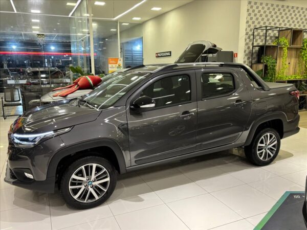 FIAT STRADA 1.3 FIREFLY FLEX VOLCANO CD CVT 2025/2025