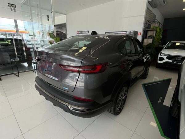 FIAT FASTBACK 1.0 TURBO 200 HYBRID IMPETUS CVT 2025/2025