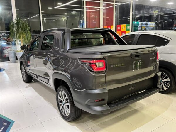 FIAT STRADA 1.3 FIREFLY FLEX VOLCANO CD CVT 2025/2025
