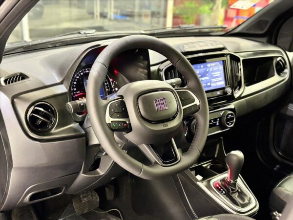 FIAT STRADA 1.3 FIREFLY FLEX VOLCANO CD CVT 2025/2025