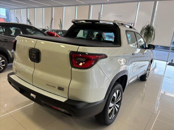 FIAT TORO 1.3 TURBO 270 FLEX VOLCANO AT6 2025/2025