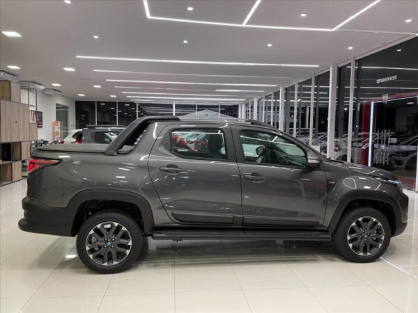 FIAT STRADA 1.0 TURBO 200 FLEX ULTRA CD CVT 2025/2026