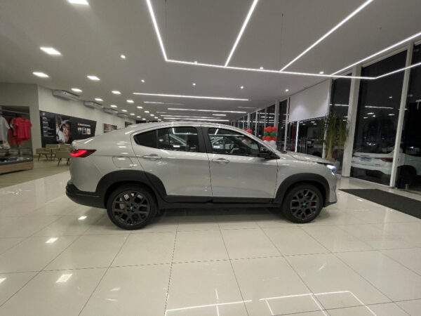 FIAT FASTBACK 1.0 TURBO 200 HYBRID IMPETUS CVT 2025/2026