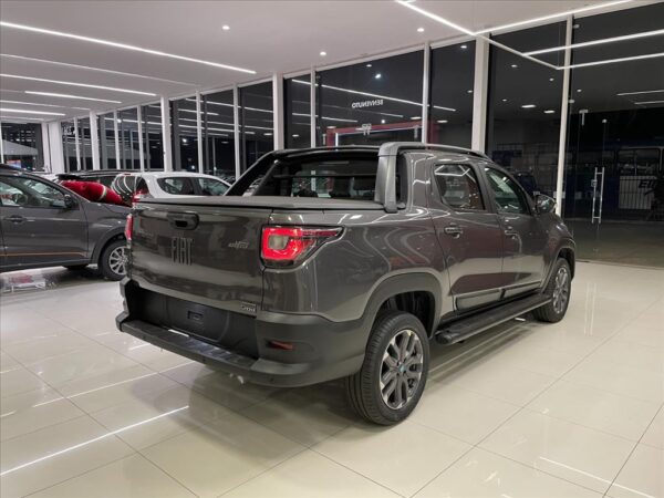 FIAT STRADA 1.0 TURBO 200 FLEX ULTRA CD CVT 2025/2026