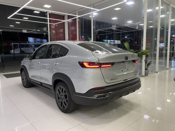 FIAT FASTBACK 1.0 TURBO 200 HYBRID IMPETUS CVT 2025/2026