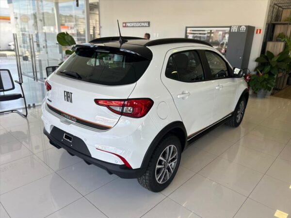 FIAT ARGO 1.3 FIREFLY FLEX TREKKING MANUAL 2025/2026