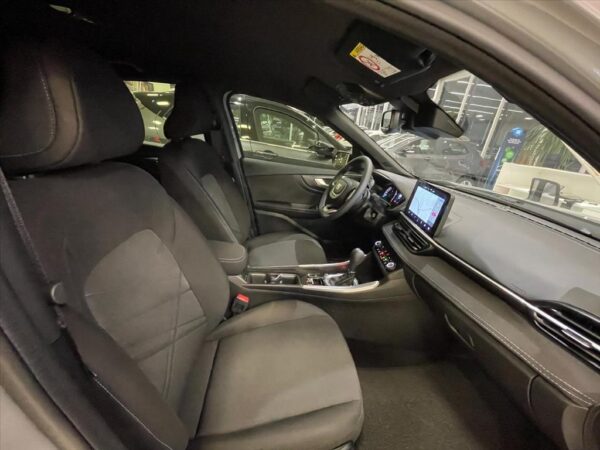 FIAT FASTBACK 1.0 TURBO 200 HYBRID AUDACE CVT 2025/2026