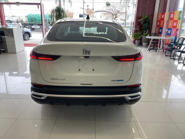 FIAT FASTBACK 1.0 TURBO 200 HYBRID AUDACE CVT 2025/2026