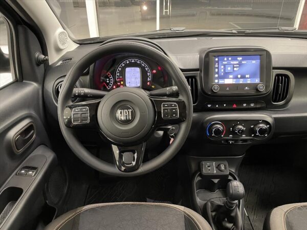 FIAT MOBI 1.0 FIREFLY FLEX TREKKING MANUAL 2025/2026