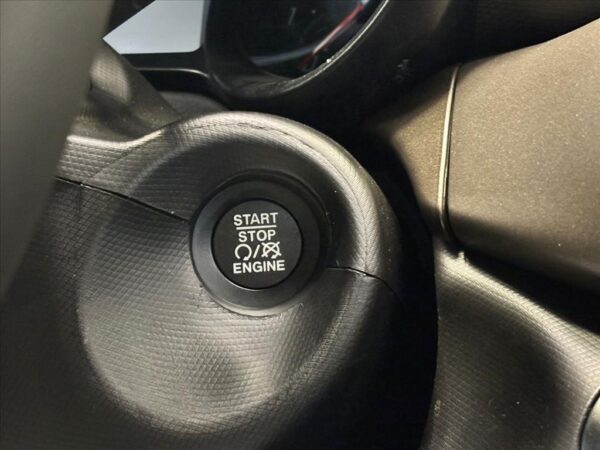 FIAT CRONOS 1.3 FIREFLY FLEX DRIVE MANUAL 2025/2026