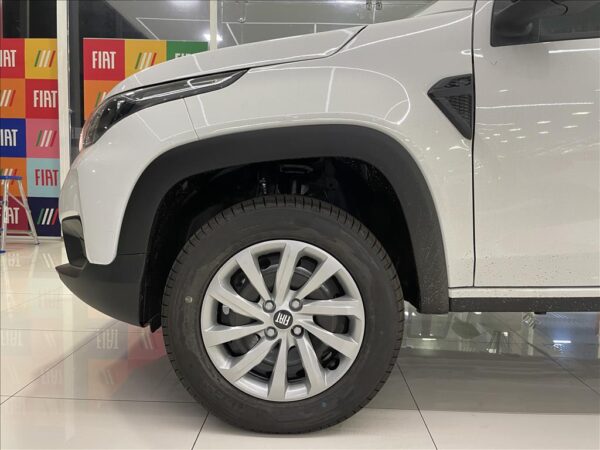 FIAT STRADA 1.3 FIREFLY FLEX FREEDOM CD MANUAL 2025/2026