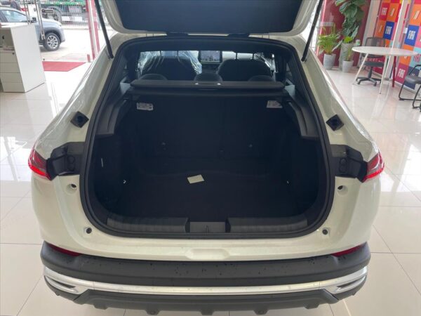 FIAT FASTBACK 1.0 TURBO 200 HYBRID AUDACE CVT 2025/2026