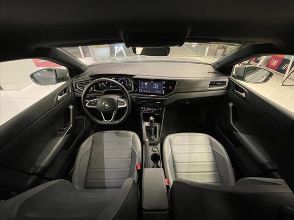 VOLKSWAGEN NIVUS 1.0 200 TSI TOTAL FLEX HIGHLINE AUTOMÁTICO 2023/2024