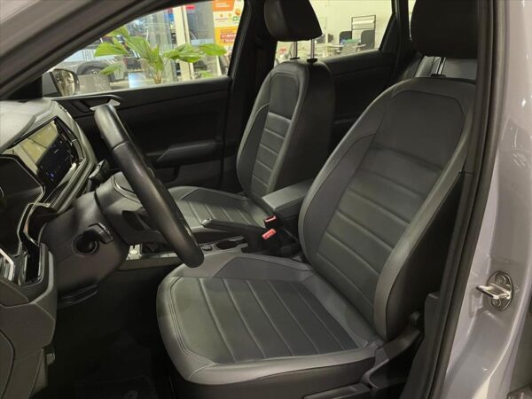 VOLKSWAGEN NIVUS 1.0 200 TSI TOTAL FLEX HIGHLINE AUTOMÁTICO 2023/2024