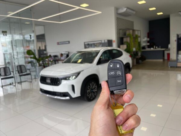 FIAT FASTBACK 1.0 TURBO 200 HYBRID AUDACE CVT 2025/2026