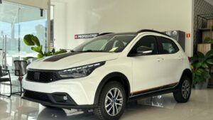 FIAT ARGO 1.3 FIREFLY FLEX TREKKING MANUAL 2025/2026