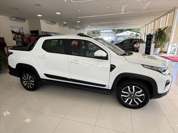 FIAT STRADA 1.0 TURBO 200 FLEX RANCH CD CVT 2025/2026