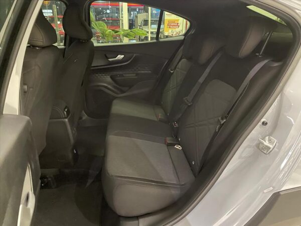FIAT FASTBACK 1.0 TURBO 200 HYBRID AUDACE CVT 2025/2026