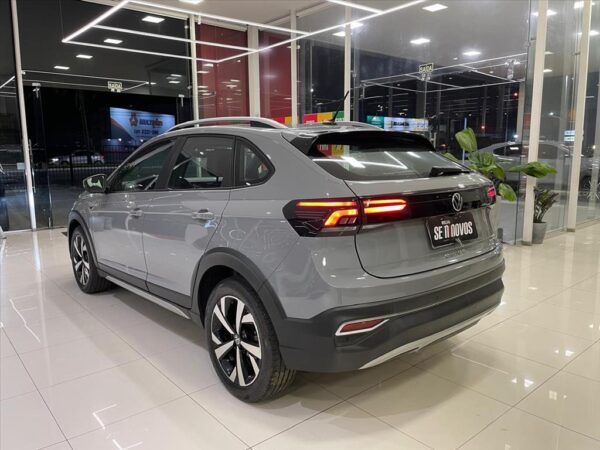 VOLKSWAGEN NIVUS 1.0 200 TSI TOTAL FLEX HIGHLINE AUTOMÁTICO 2023/2024