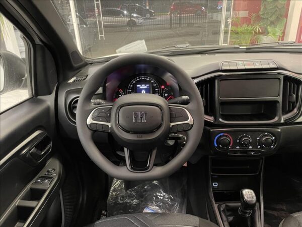 FIAT STRADA 1.3 FIREFLY FLEX FREEDOM CD MANUAL 2025/2026