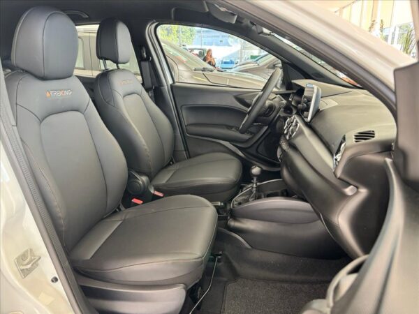 FIAT ARGO 1.3 FIREFLY FLEX TREKKING MANUAL 2025/2026