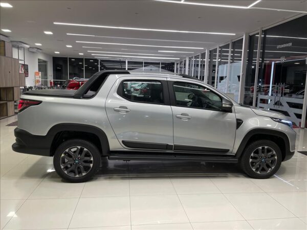 FIAT STRADA 1.0 TURBO 200 FLEX ULTRA CD CVT 2025/2026