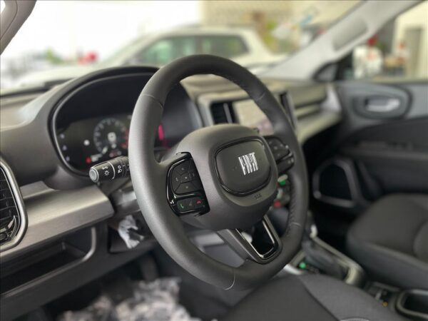 FIAT TORO 1.3 TURBO 270 FLEX FREEDOM AT6 2025/2026