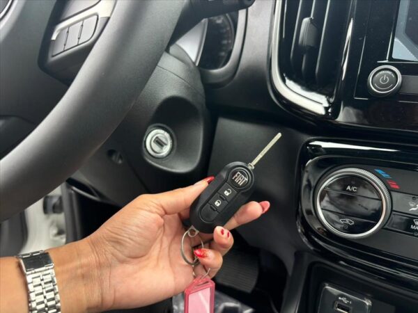 FIAT STRADA 1.3 FIREFLY FLEX VOLCANO CD CVT 2025/2026