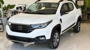 FIAT STRADA 1.3 FIREFLY FLEX VOLCANO CD CVT 2025/2026