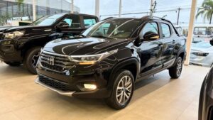 FIAT STRADA 1.3 FIREFLY FLEX VOLCANO CD CVT 2025/2026