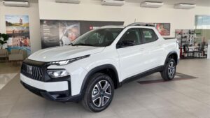 Relva Veículos 22 FIAT TORO 1.3 TURBO 270 FLEX FREEDOM AT6 2025/2026